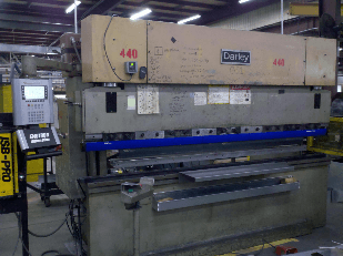 Darley press brake retrofitted with Enu530 CNC control. Enu530CNC control upgrade, cnc press brake retrofits. Press brake retrofits, cnc control retrofit.