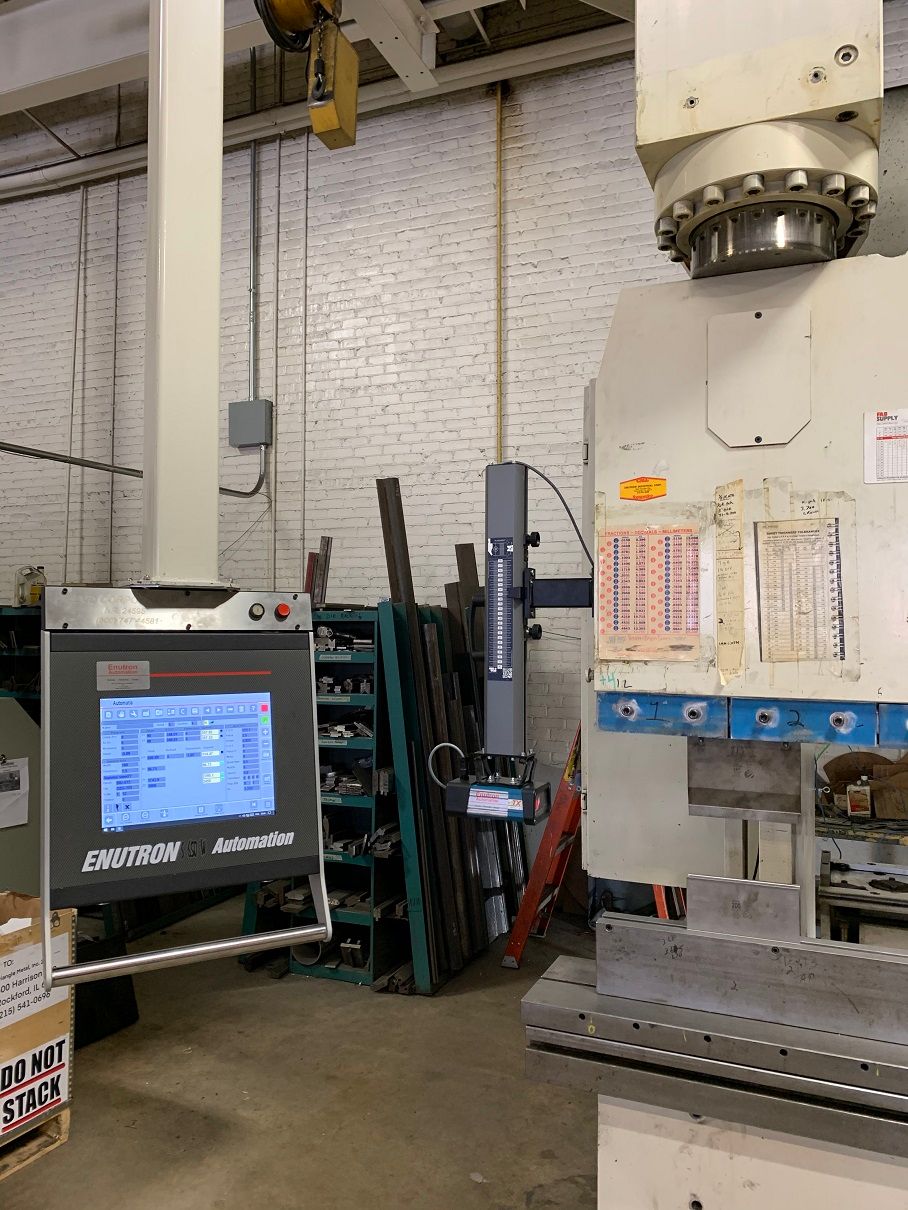 Replace your older control and electronics in your LVD with our EnuSERIES CNC control system. The same control supplied to major OEM press brake manufacturers.