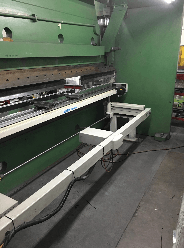 Cincinnati press brake CNC backgauge retrofits. Heavy-duty, high-precision. Cincinnati 400H retrofitted with Enu11L CNC backgauge.