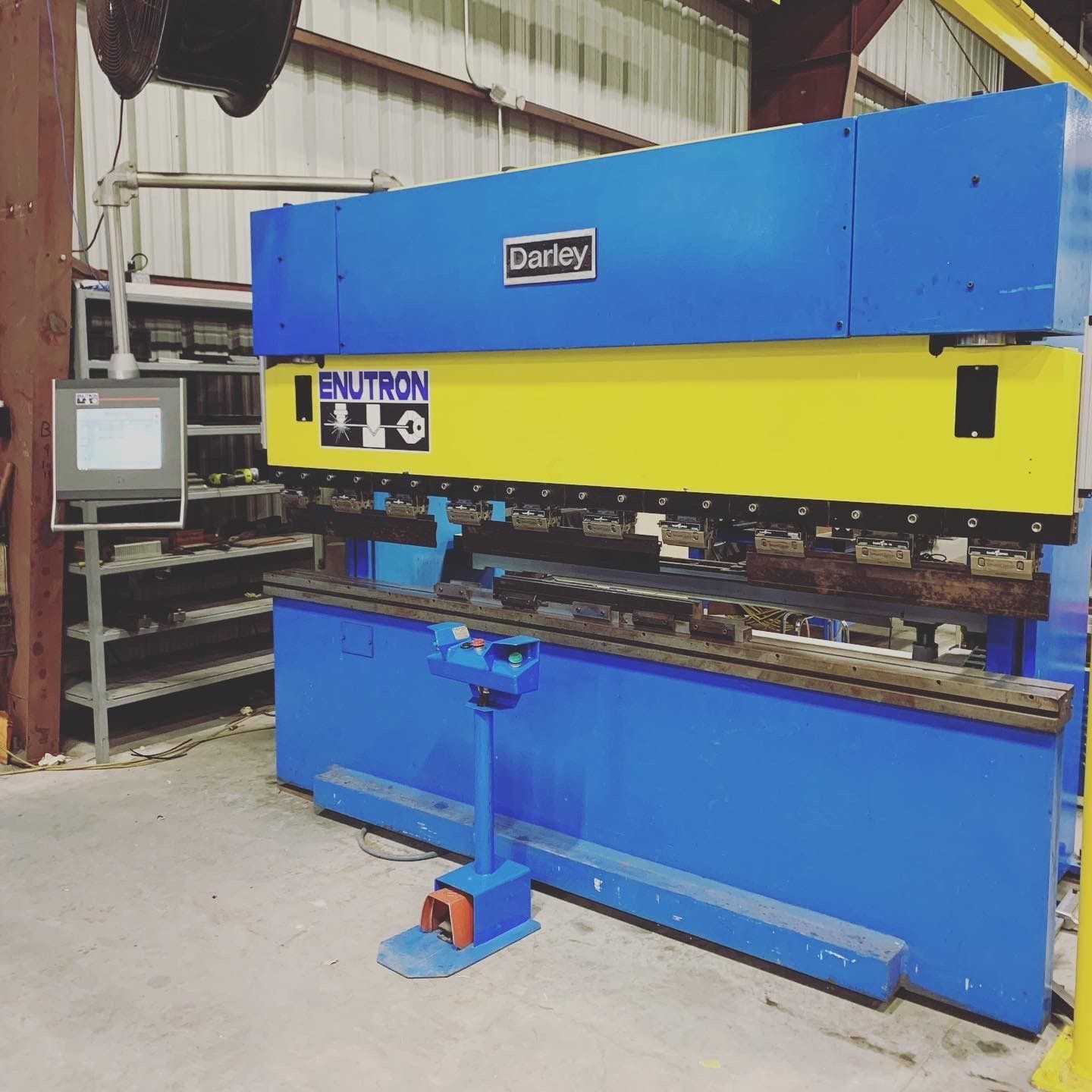 Darley EHP press brake retrofitted with brand new Enu650T CNC press brake control. Features graphical drawing, program and tooling libraries, and remote help.